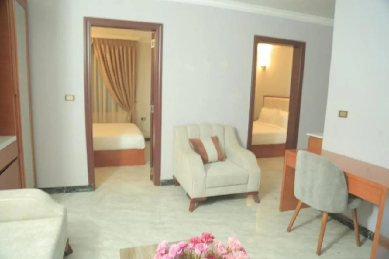 Golden Park Apartment Hotel أديس أبابا