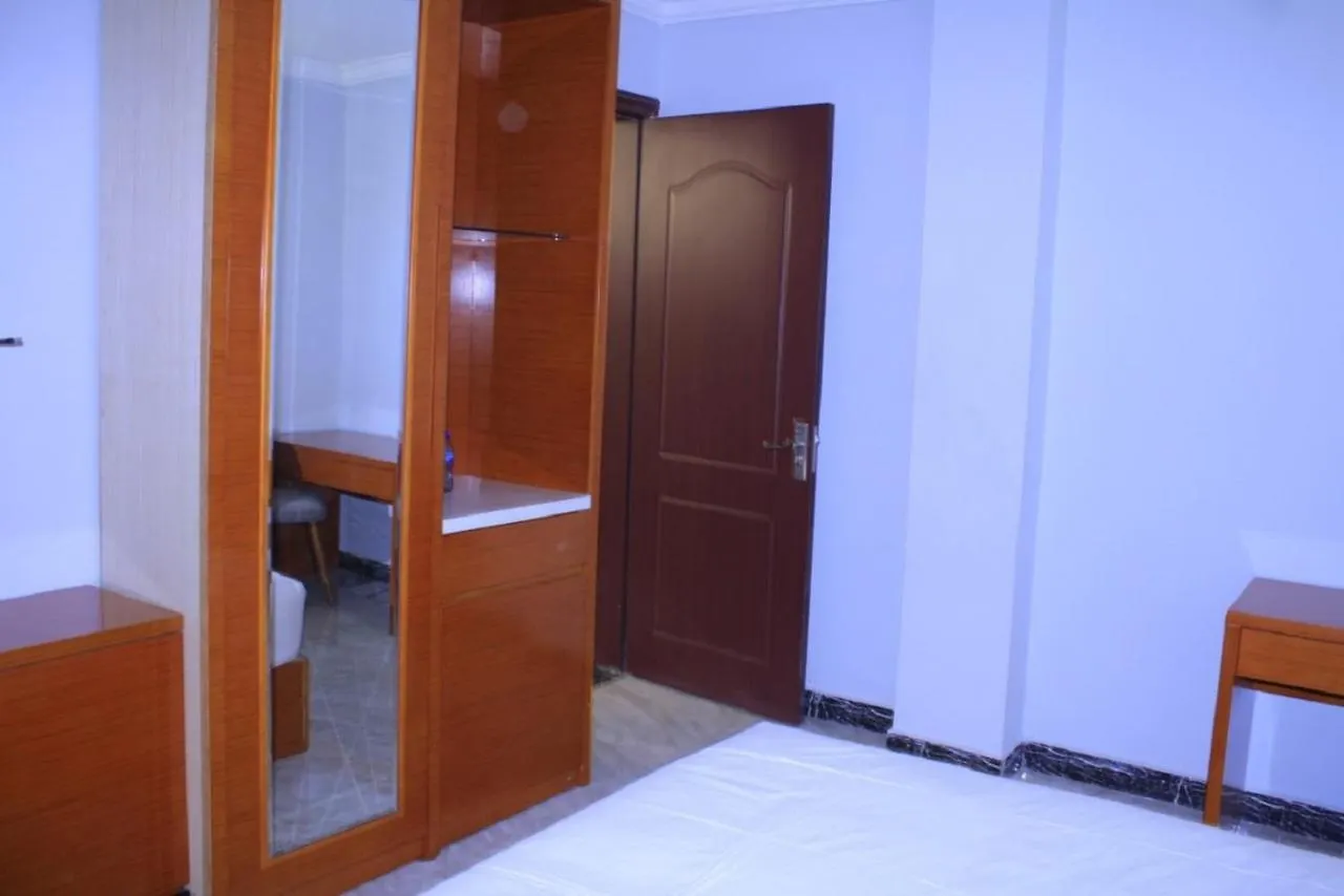 Golden Park Apartment Hotel أديس أبابا